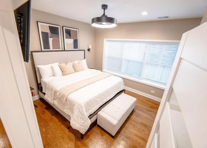Villa Luxury 9 Bedroom Mins From Downtown And The *