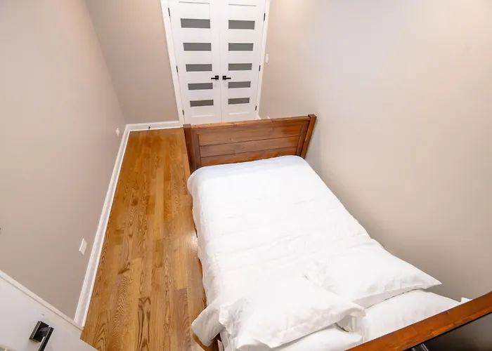 Villa Luxury 9 Bedroom Mins From Downtown And The