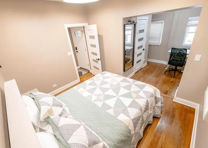 Luxury 9 Bedroom Mins From Downtown And The * Chicago